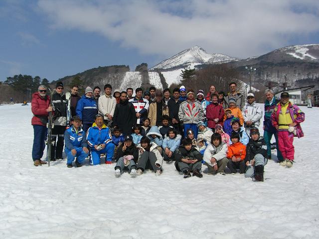 A local ski fun event in Inawashiro for International community